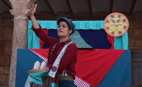 Infoalcalaina Centro sociocultural Gilitos La Vendedora de Cuentos