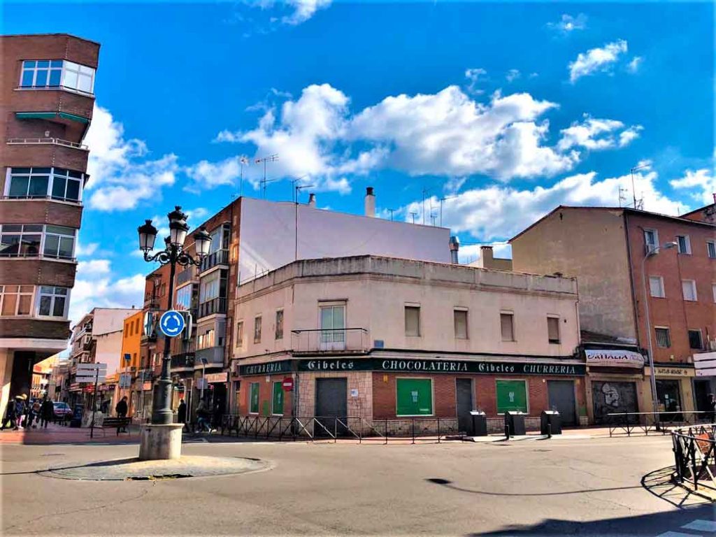 infoalcalaina blog de complumiradas 1-churrería-cibeles alcala de henares