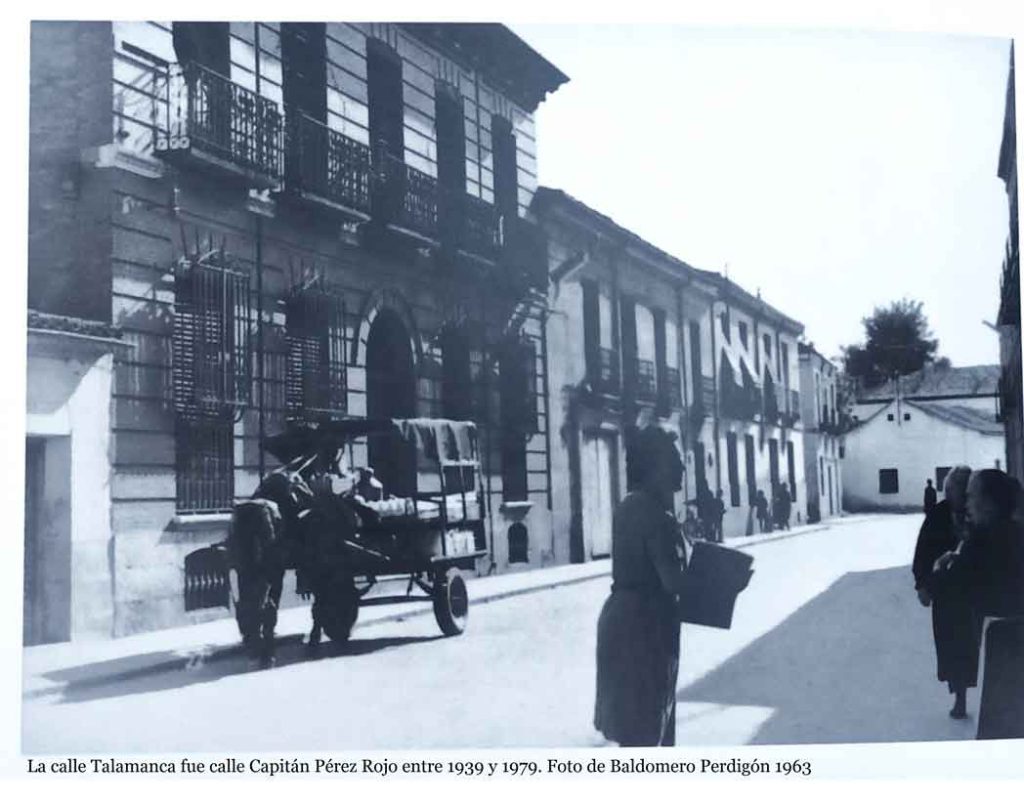 infoalcalaina blog de complumiradas 8-CALLE-CAPITAN-PEREZ-ROJO-TALAMANCA-1963-Baldomero-Perdigón