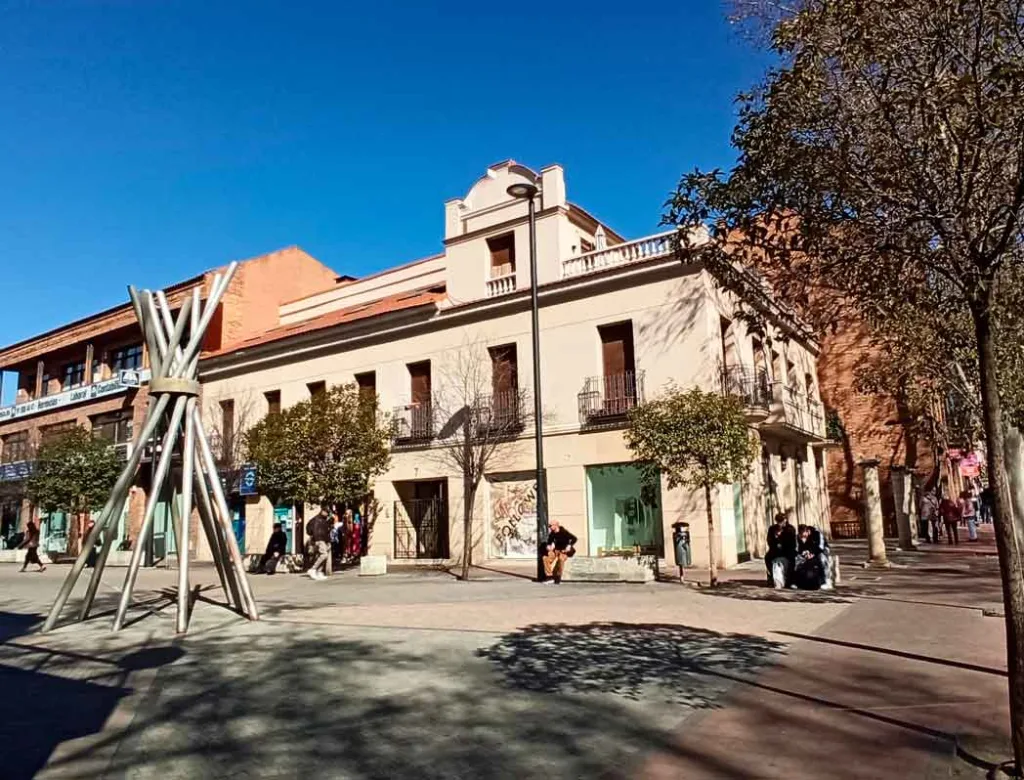 infoalcalaina blog de complumiradas Hidalgo de cisneros 10-casa-de-Hidalgo-de-cisneros-en-avenida-de-Guadalajara